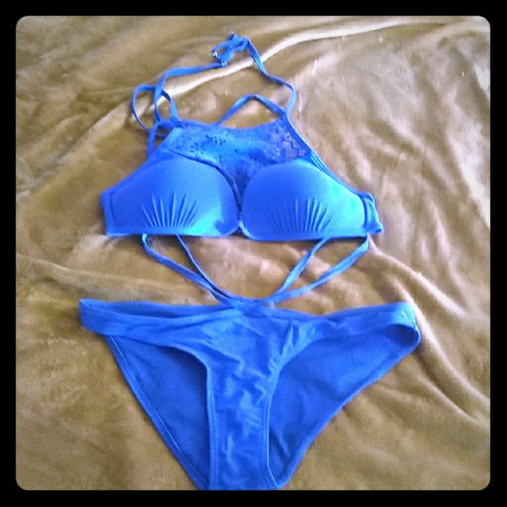 2 pc blue bikini
